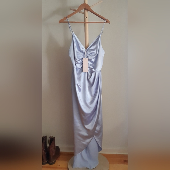 KEEPSAKE State Of Mind Gown in Pale Blue *Size 12 NWT* - Picture 5 of 7